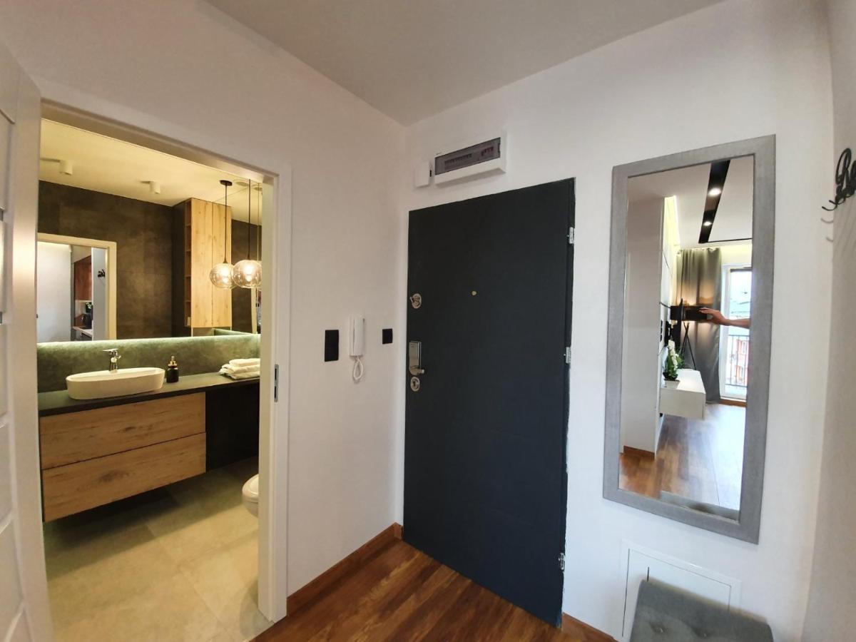 Апартаменты Nowy Apartament 58 Z Klimatyzacja Илава Экстерьер фото